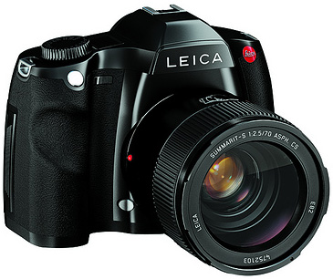 Leica S2 &eacute;quip&eacute; d'un objectif Summarit-S 70 mm f/2,5 Asph. CS